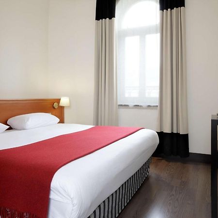 Nh Gent Sint Pieters Hotell Exteriör bild