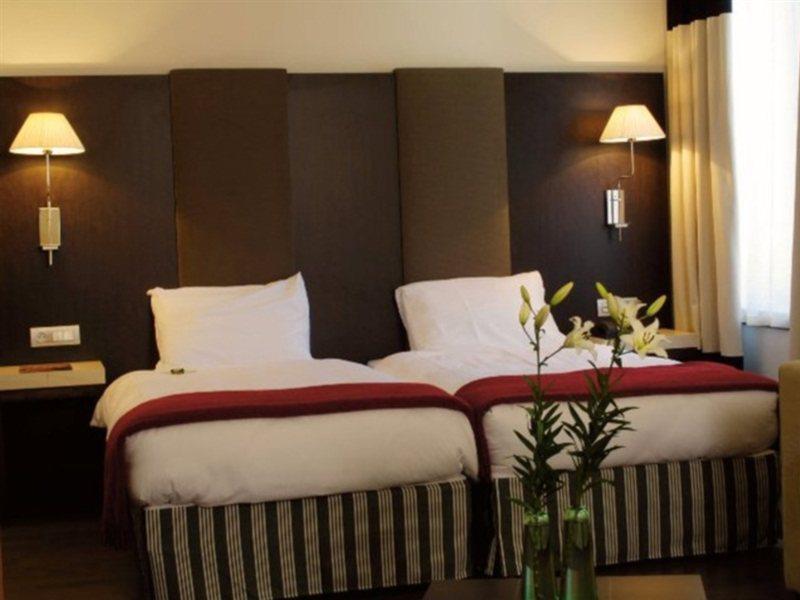 Nh Gent Sint Pieters Hotell Rum bild