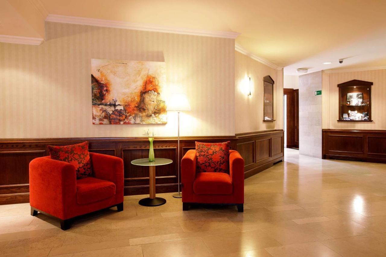 Nh Gent Sint Pieters Hotell Exteriör bild