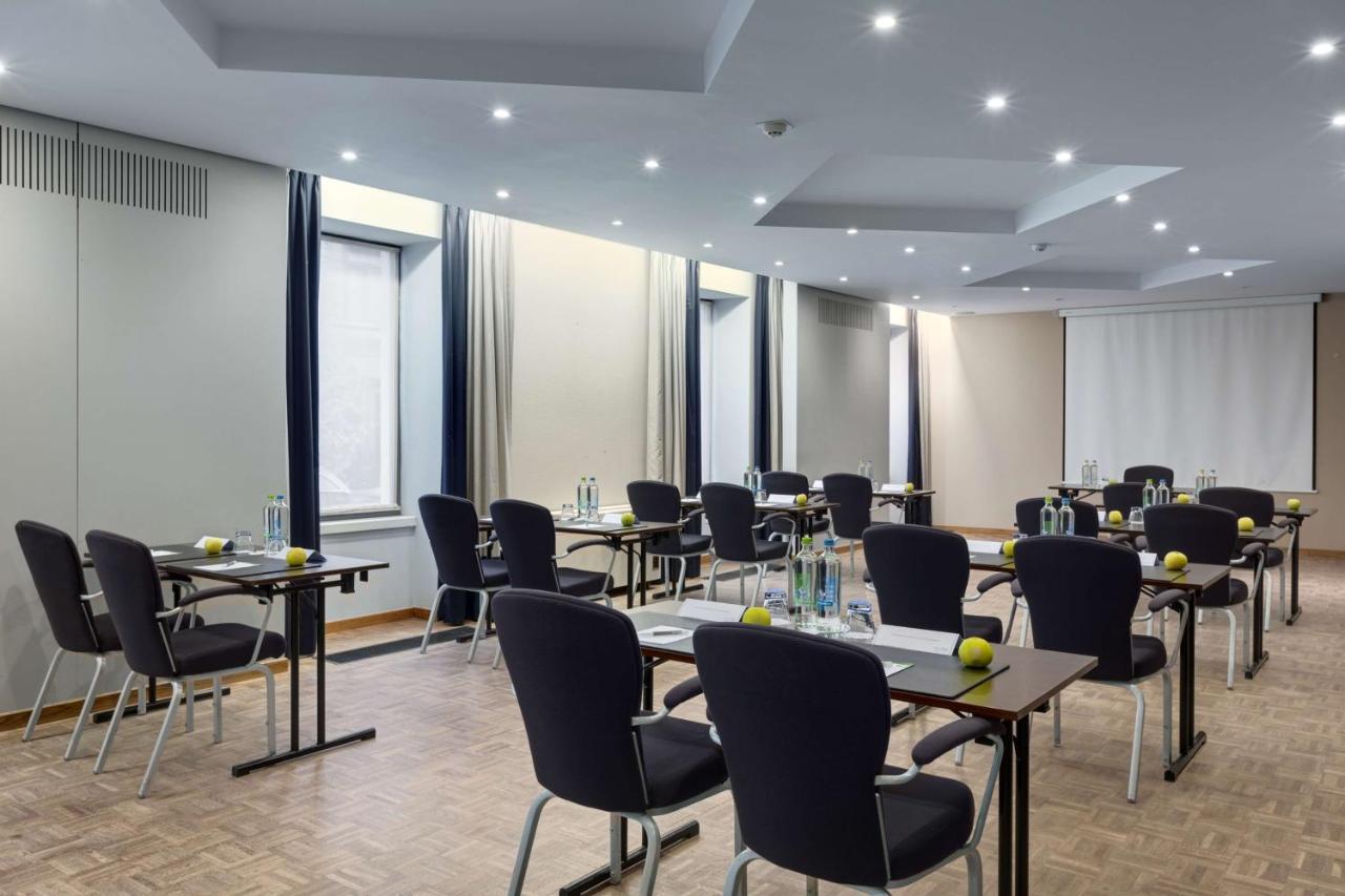 Nh Gent Sint Pieters Hotell Exteriör bild